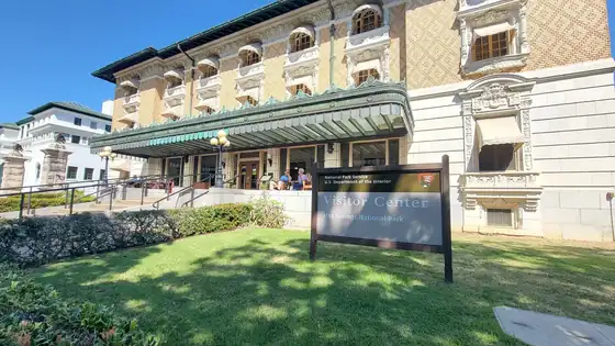 A Bathhouse Row building and its sign in Hot Springs National Park