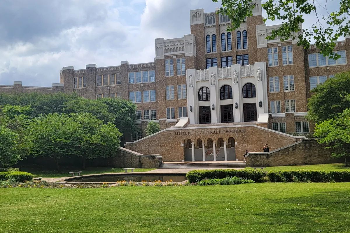 The brick front and entrance steps of Little Rock Central High School